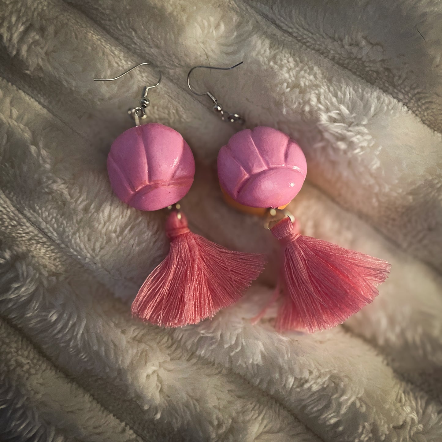 JEWELRY: Chunky Concha Mexican Pan Dulce Dangling Hook Earrings